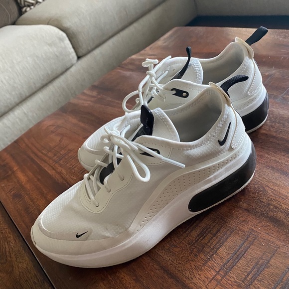 SOLD - Picture 5 of 6